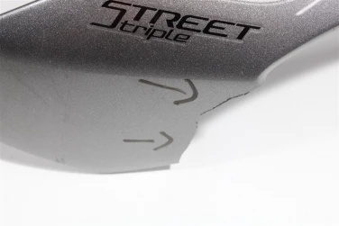 Ogon owiewka tyŁ prawy triumph street triple 765 rs 19-23 u-12 t2313004