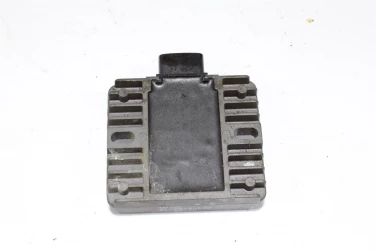Regulator napiĘcia suzuki lt-a 750 kingquad u-11 32800-42f00