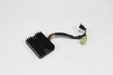 Regulator napiĘcia ducati scrambler 800 15-16 u-11 54040111a